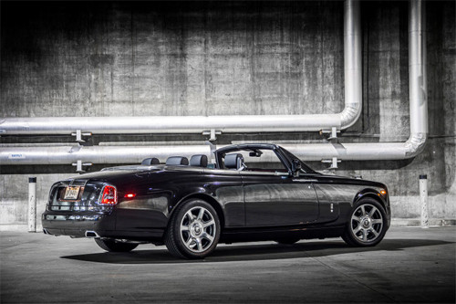 Rolls-Royce Drophead Coupe phiên bản Chim ưng đêm ảnh 3