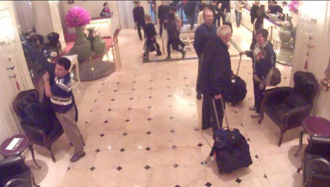 Quái chiêu của những 'quý ông' ngoại quốc ảnh 3