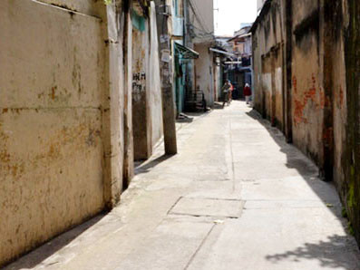 Con hẻm nơi cháu Hà bị tên Quyền đâm nhiều nhát