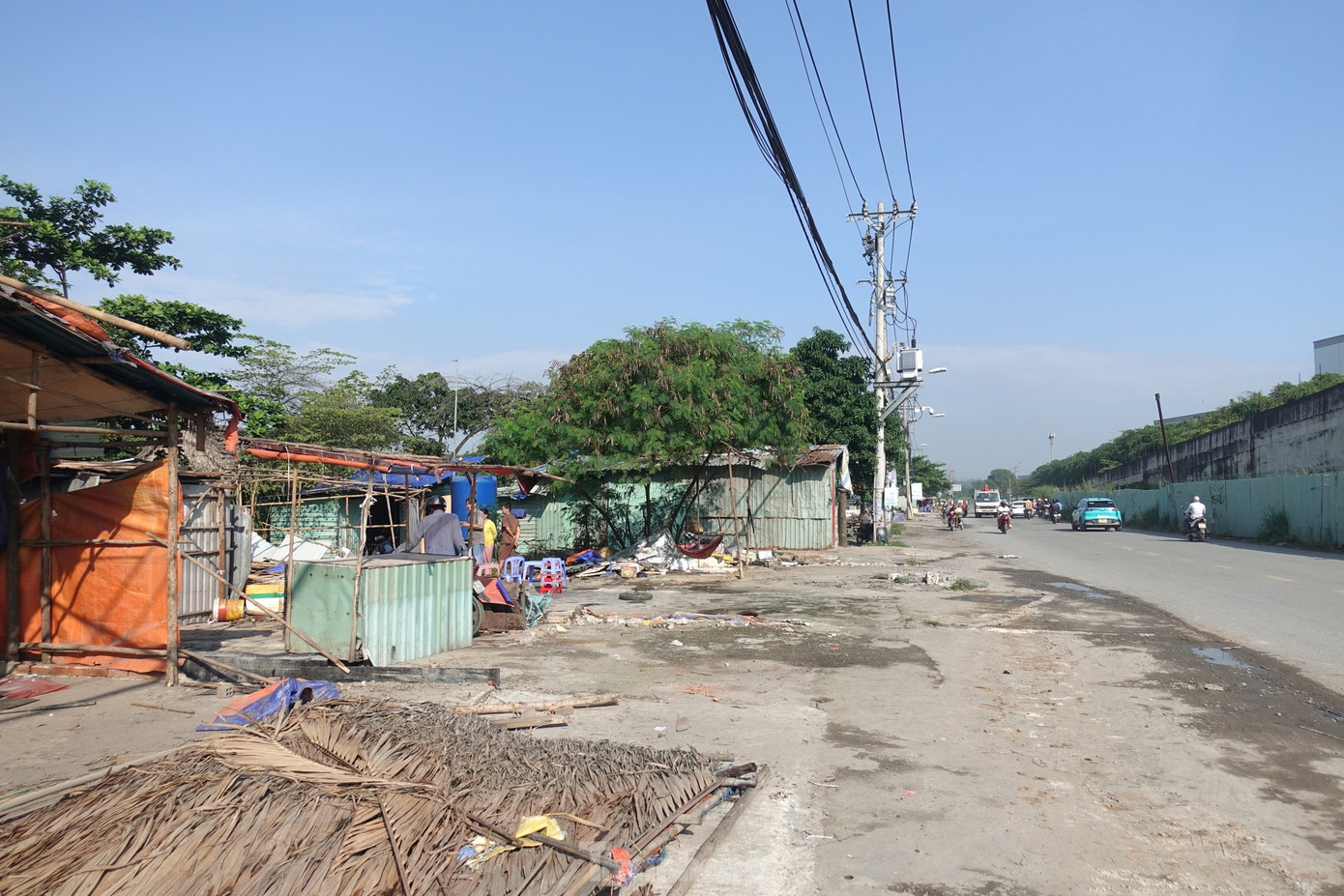 Sau 4 năm bị &quot;treo&quot; vì vướng mặt bằng, cuối tháng 10/2023, UBND TP Thủ Đức đã tổ chức bàn giao mặt bằng cho Ban Quản lý dự án đầu tư xây dựng các công trình giao thông TPHCM (Ban Giao thông, chủ đầu tư) để khởi động dự án.