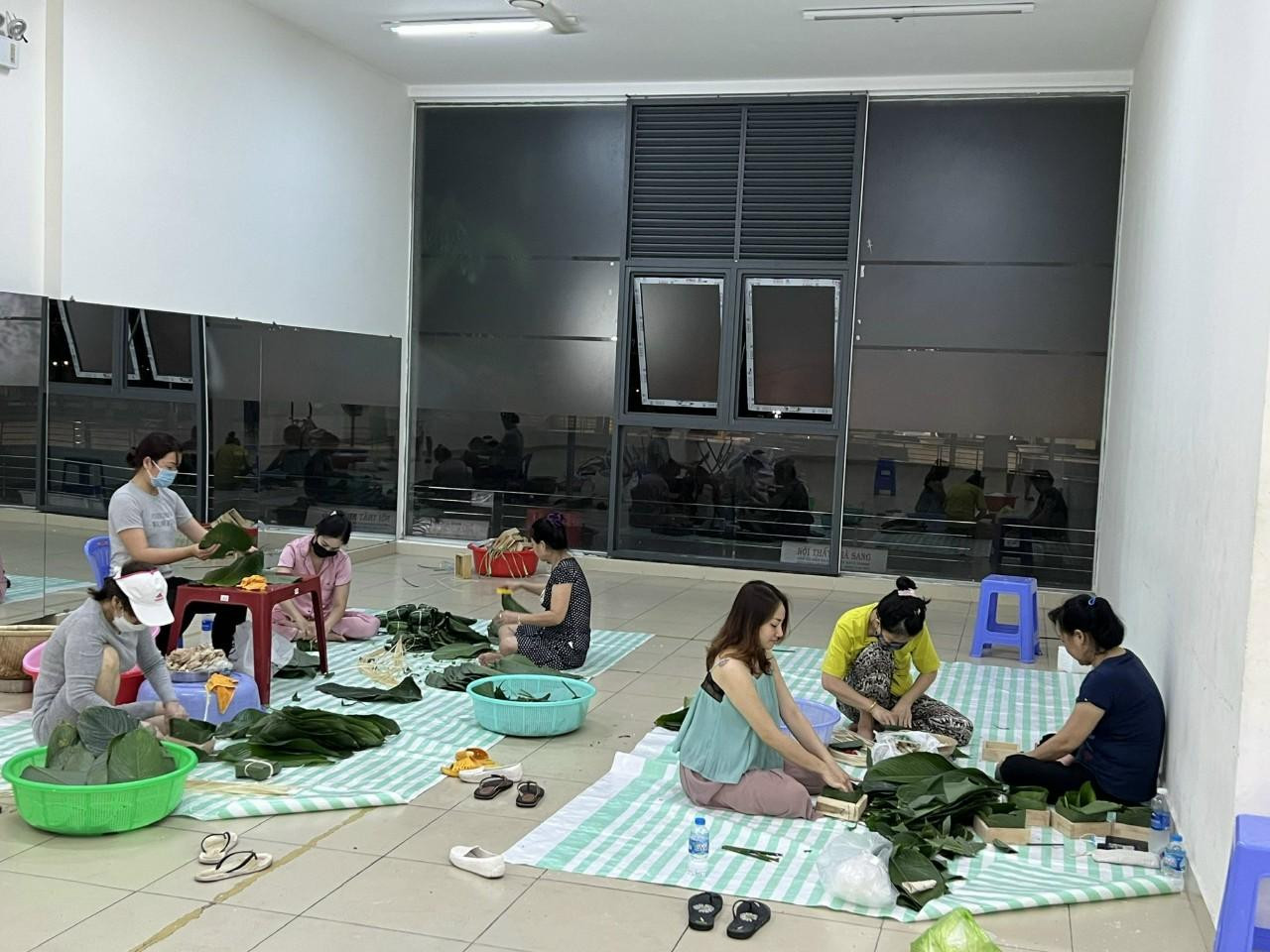 Đây là dịp để cư dân sống ở chung cư quây quần bên nhau sau một năm dịch bệnh nhiều biến động. Ảnh: NVCC