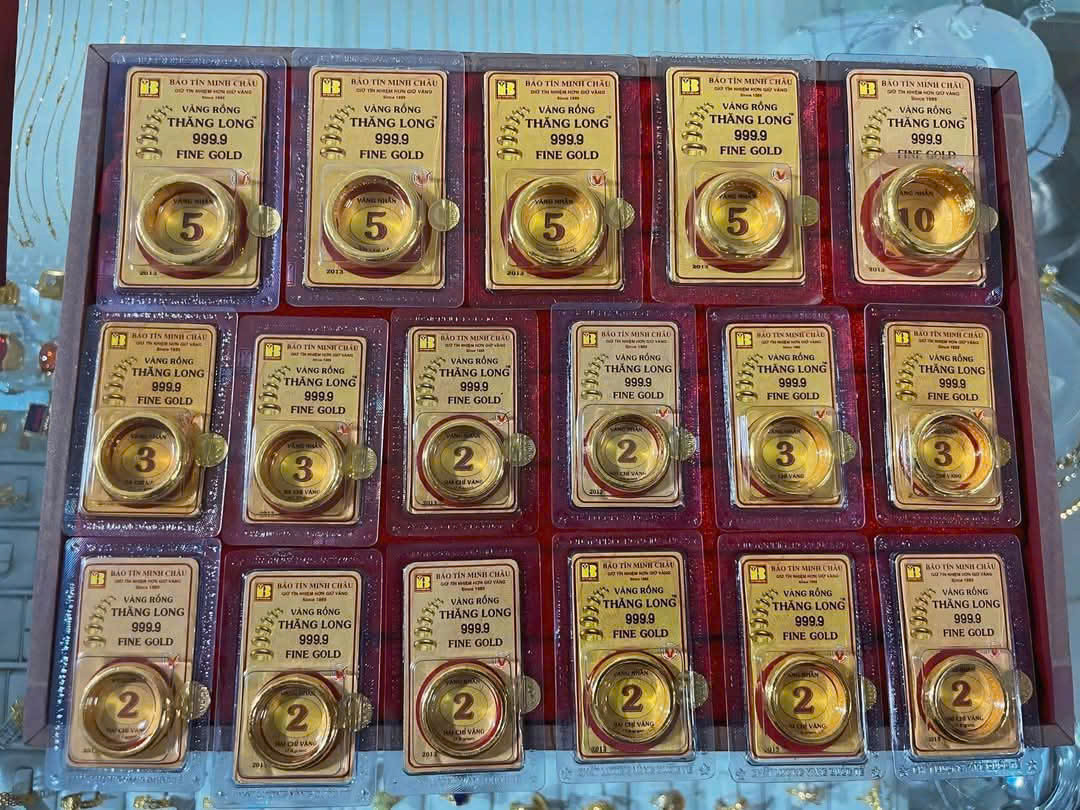 Giá vàng nhẫn lên cao nhất 119 triệu đồng/lượng. Giá vàng nhẫn lên cao nhất 119 triệu đồng/lượng.