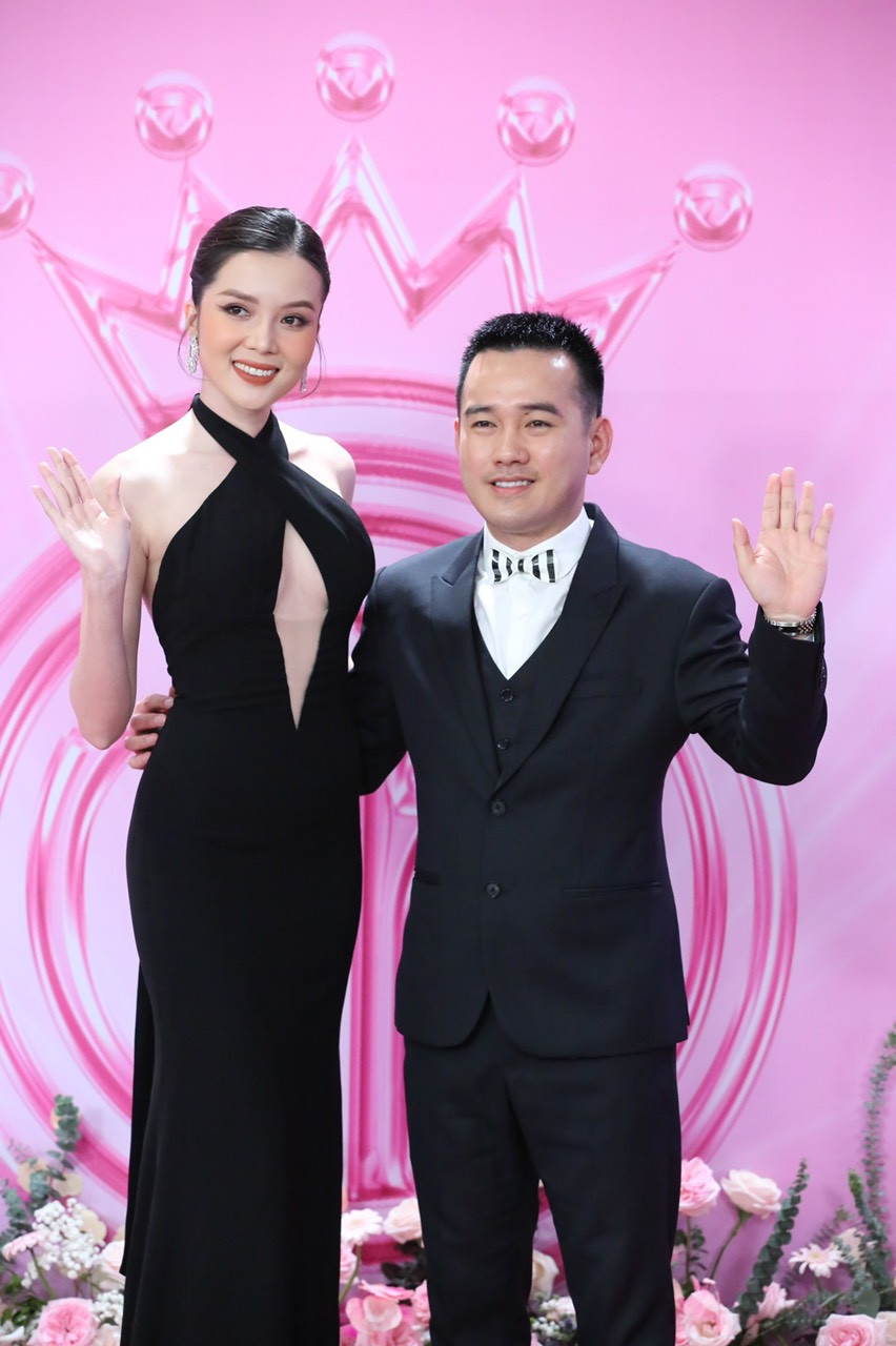 Dàn mỹ nhân lộng lẫy trên thảm đỏ chung kết Hoa hậu Việt Nam 2022 ảnh 42