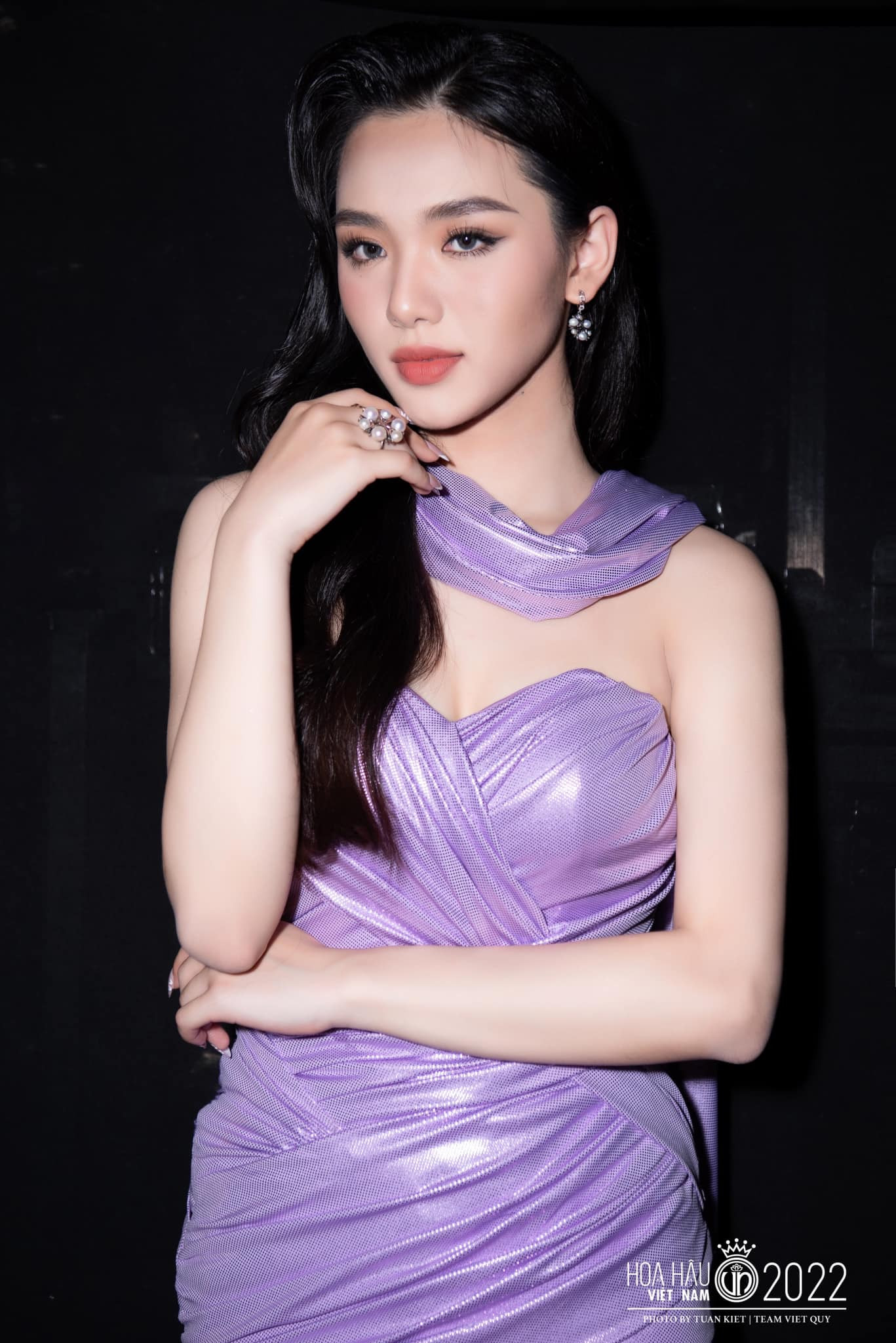 Cũng trong đêm chung khảo, Khánh Hòa có màn trình diễn thời trang ấn tượng. Từ một cô gái chưa từng có kinh nghiệm về sàn diễn, Khánh Hòa ngày càng tự tin sau khi được các chuyên gia của cuộc thi huấn luyện.