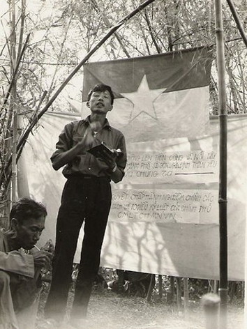 Kiều Xuân Long, phổ biến 10 điều quy định của Chính phủ Cách mạng Lâm thời miền Nam Việt Nam (1975)