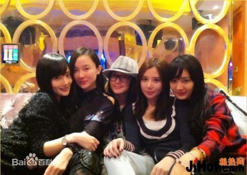 Tiết lộ chuyện bè phái trong làng giải trí Hoa ngữ ảnh 2