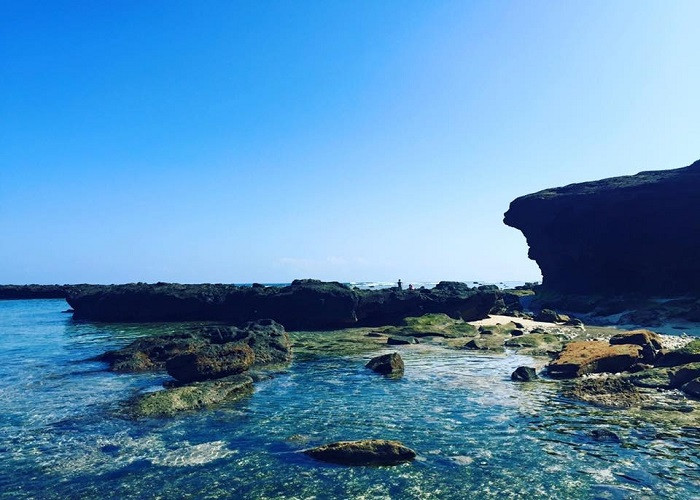 Huyện đảo nào có mật độ dân số cao nhất?