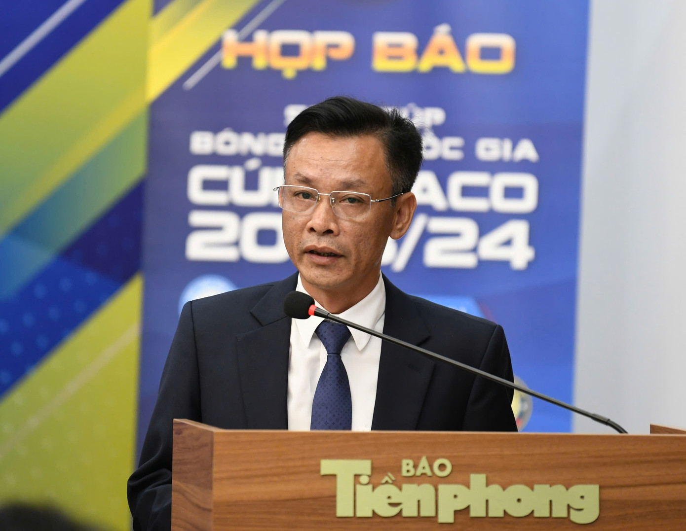 Ông Nguyễn Tân Anh – Phó Giám đốc Sở Văn hóa, Thể thao và Du lịch tỉnh Nam Định. Ông Nguyễn Tân Anh – Phó Giám đốc Sở Văn hóa, Thể thao và Du lịch tỉnh Nam Định.