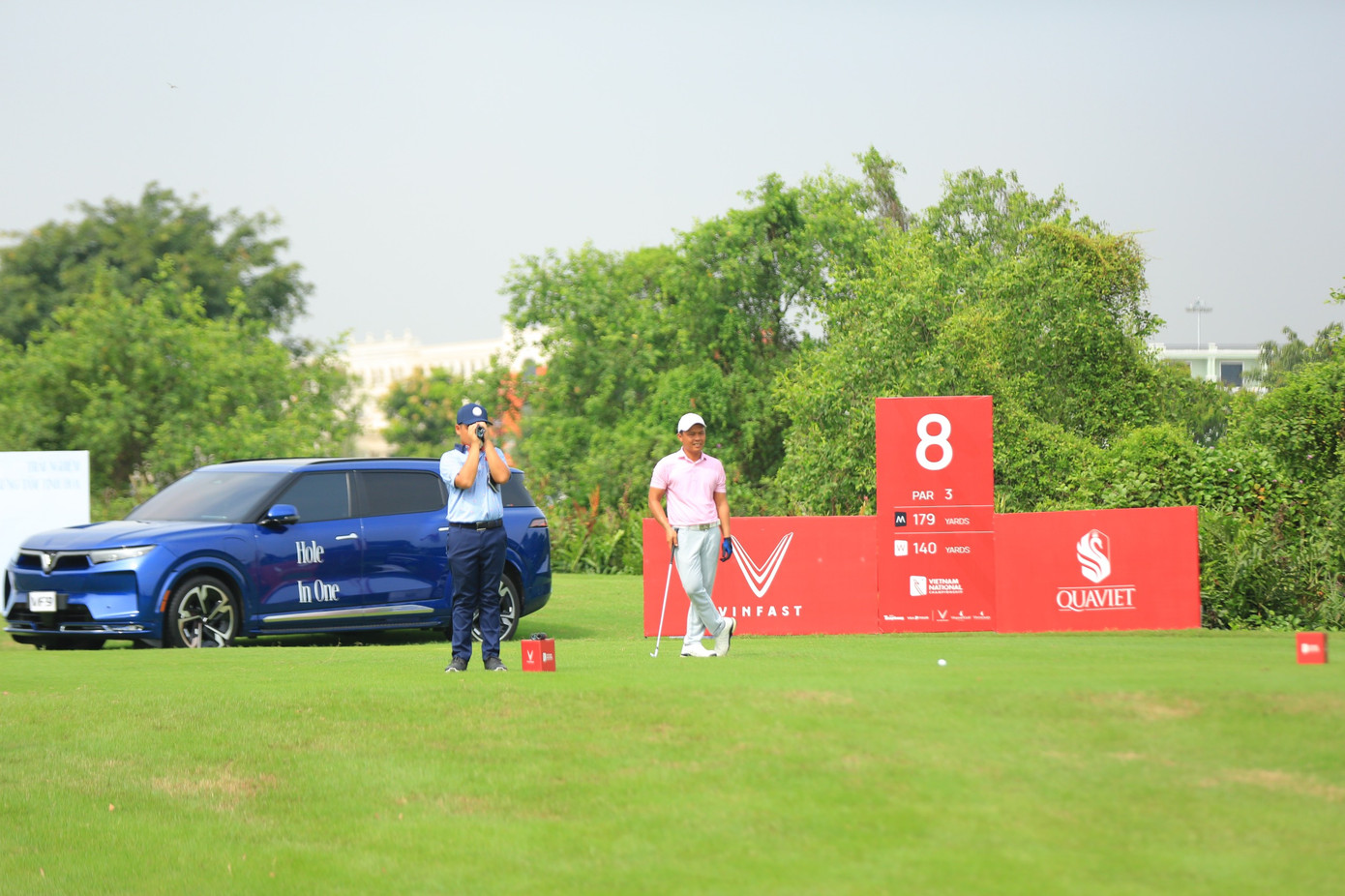 Cụ thể, ngày 14/8 HIO đặt tại hố 4 par3 Index 15, ngày 15/8 tại hố 8 par3 Index 17, ngày 16/8 tại hố 13 par3 Index 14, ngày 17/8 tại hố 17 par3 Index 18.