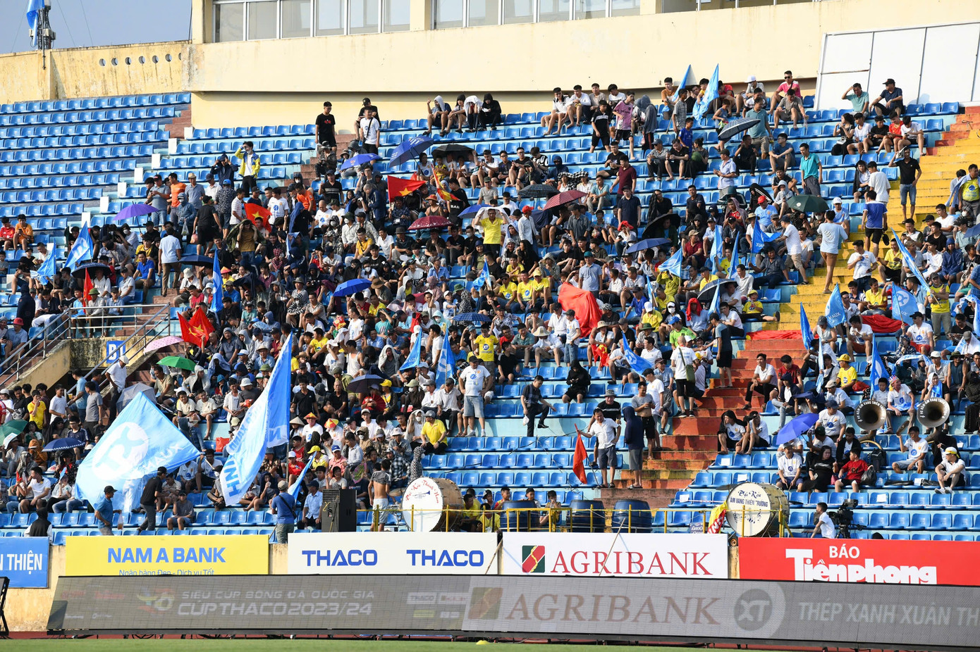 'Chảo lửa' Thiên Trường trước giờ khai cuộc Siêu Cúp bóng đá Quốc gia 2023/2024 ảnh 20