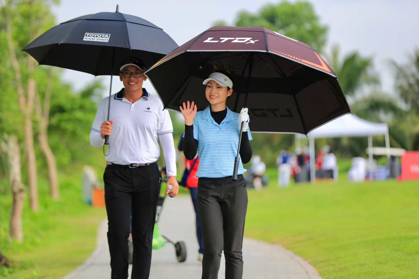 Golfer Đoàn Xuân Khuê Minh. Golfer Đoàn Xuân Khuê Minh.
