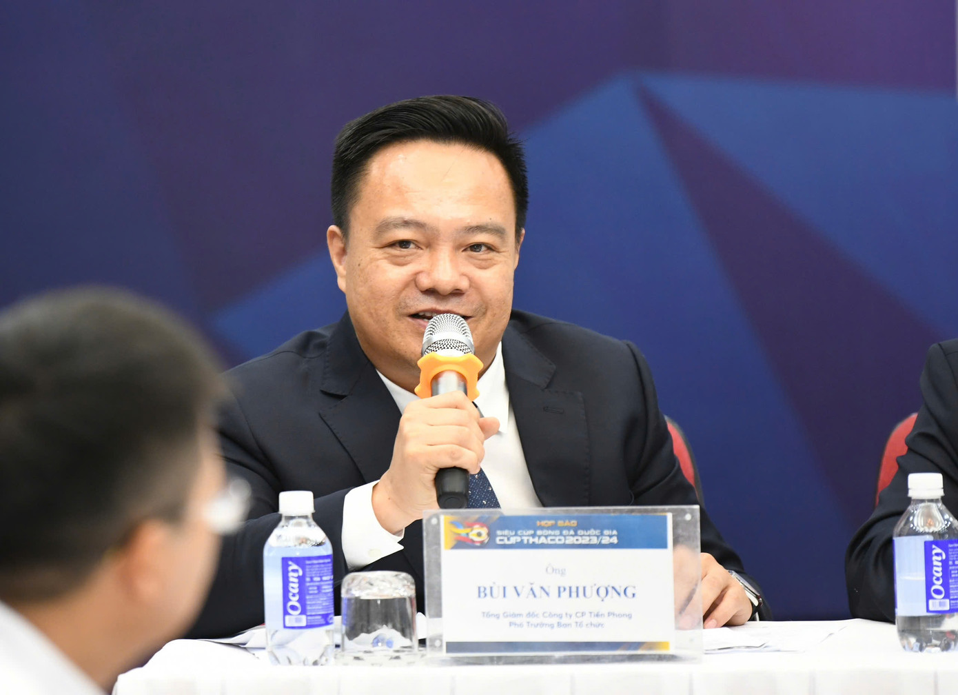 Ông Bùi Văn Phượng – Tổng Giám đốc Công ty Cổ phần Tiền Phong. Ông Bùi Văn Phượng – Tổng Giám đốc Công ty Cổ phần Tiền Phong.