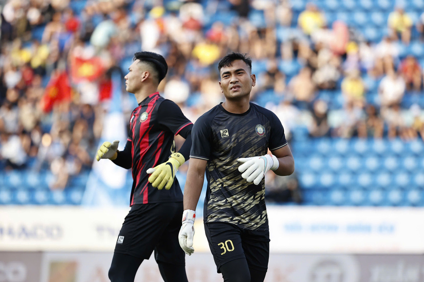 'Chảo lửa' Thiên Trường trước giờ khai cuộc Siêu Cúp bóng đá Quốc gia 2023/2024 ảnh 30