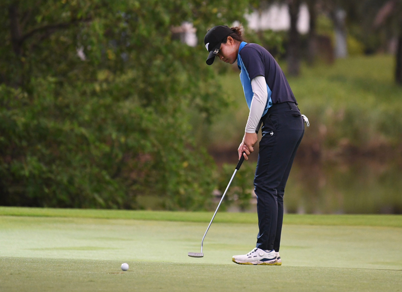 Đoàn Uy, Gia Hân vươn lên dẫn đầu sau hai ngày thi đấu Giải Vô địch Golf Quốc gia ảnh 99