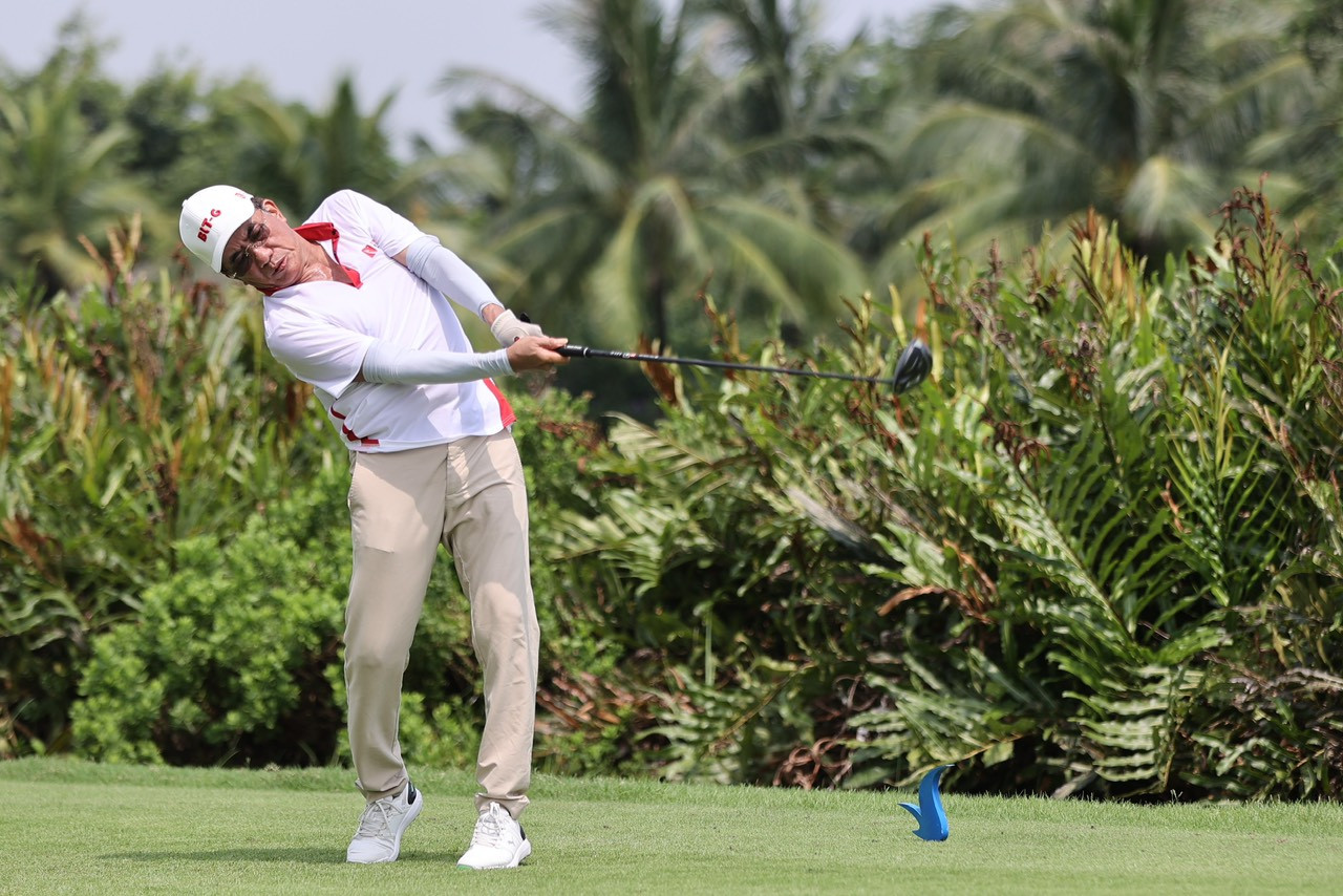 Golfer Nguyễn Sỹ Tráng.