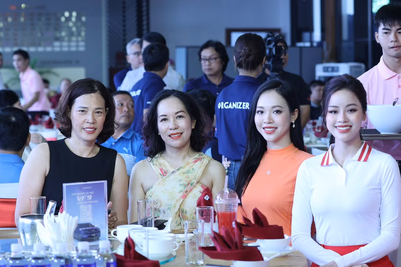 Golfer Nguyễn Quốc Hùng vô địch Giải Pro - Am lần thứ ba - năm 2024 ảnh 52 Golfer Nguyễn Quốc Hùng vô địch Giải Pro - Am lần thứ ba - năm 2024 ảnh 52