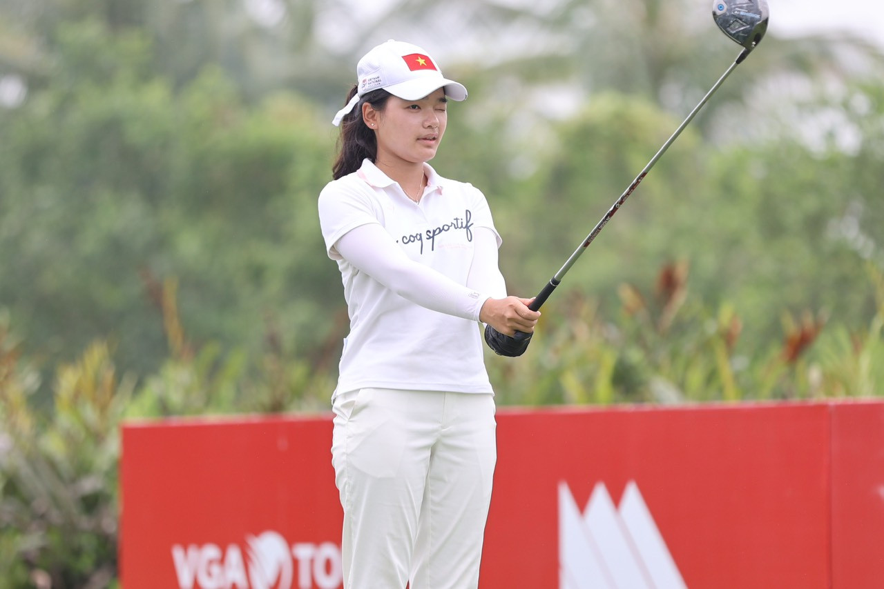 Golfer Nguyễn Bảo Chi.
