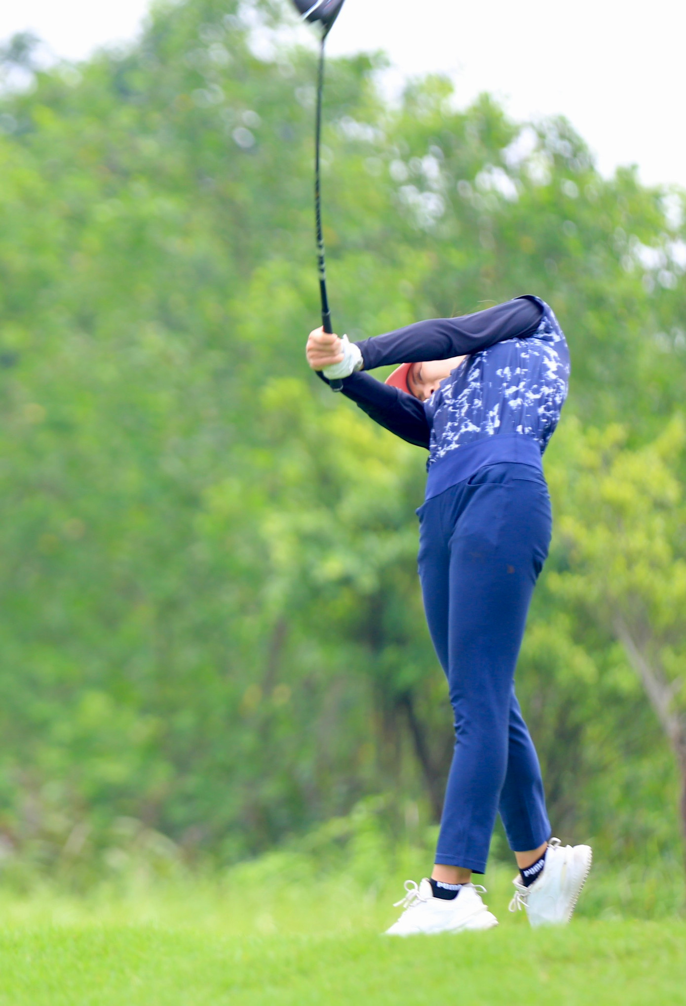 Đoàn Uy, Gia Hân vươn lên dẫn đầu sau hai ngày thi đấu Giải Vô địch Golf Quốc gia ảnh 66