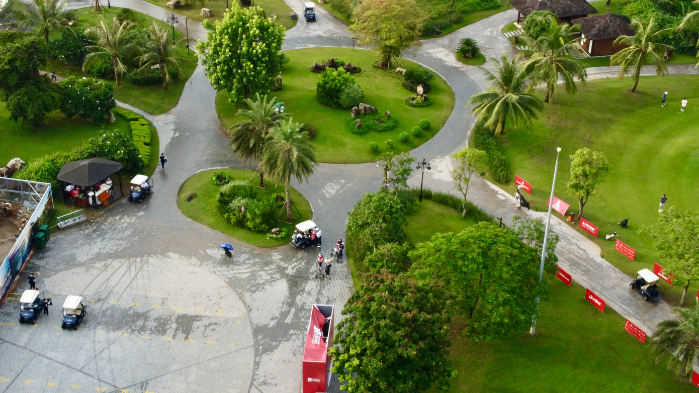 Đoàn Uy, Gia Hân vươn lên dẫn đầu sau hai ngày thi đấu Giải Vô địch Golf Quốc gia ảnh 91