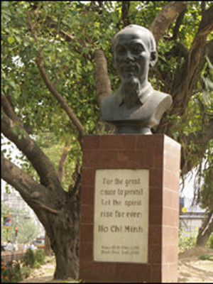 Ở Cancutta, Ấn Độ. Ở Cancutta, Ấn Độ