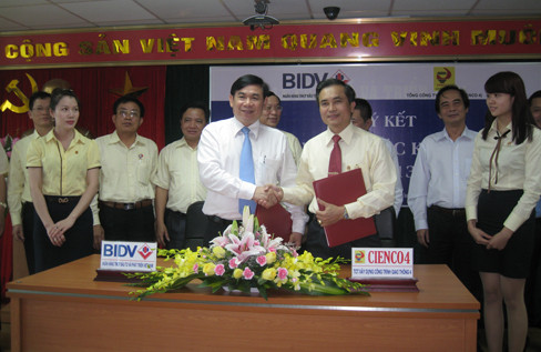 Lãnh đạo BIDV và Cienco 4 ký hợp đồng