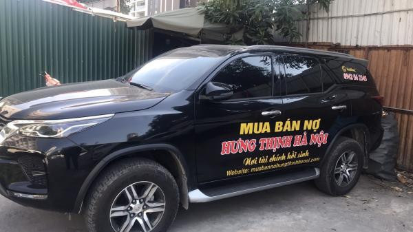 Xe ô tô các đối tượng dùng để đi mua bán nợ. Xe ô tô các đối tượng dùng để đi mua bán nợ.