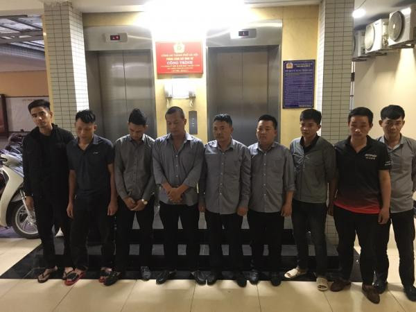 Các đối tượng trong công ty mua bán nợ bị bắt giữ. Các đối tượng trong công ty mua bán nợ bị bắt giữ.