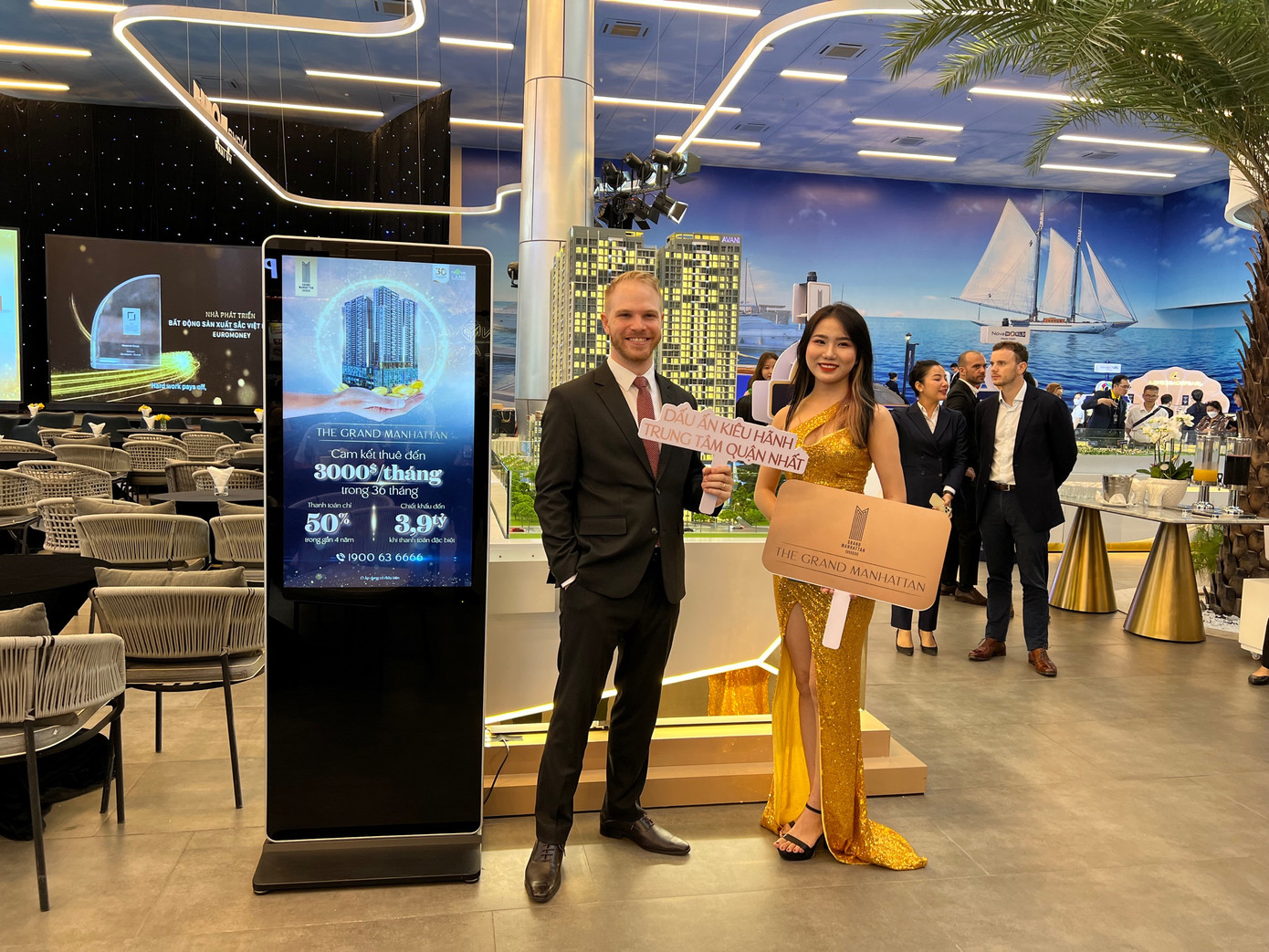 Ông Harry Morant - CEO của Buy2sell Vietnam đánh giá The Grand Manhattan ở hoặc đầu tư đều tốt