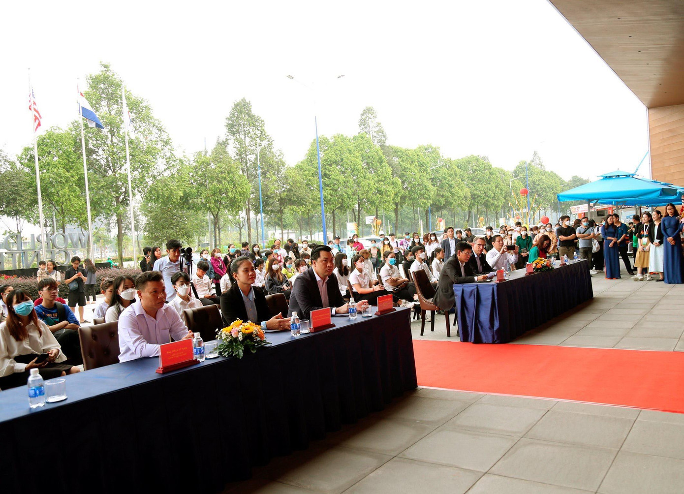 Toàn cảnh lễ khai mạc Toàn cảnh lễ khai mạc