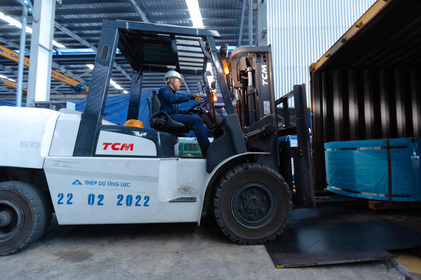 Thép dự ứng lực Hòa Phát xuất khẩu