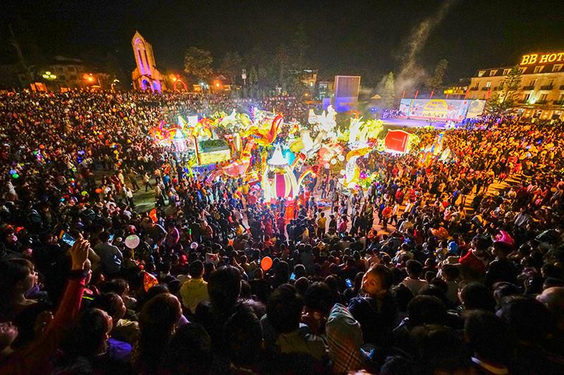 Đêm hội trăng rằm dự kiến thu hút hàng nghìn người tham dự