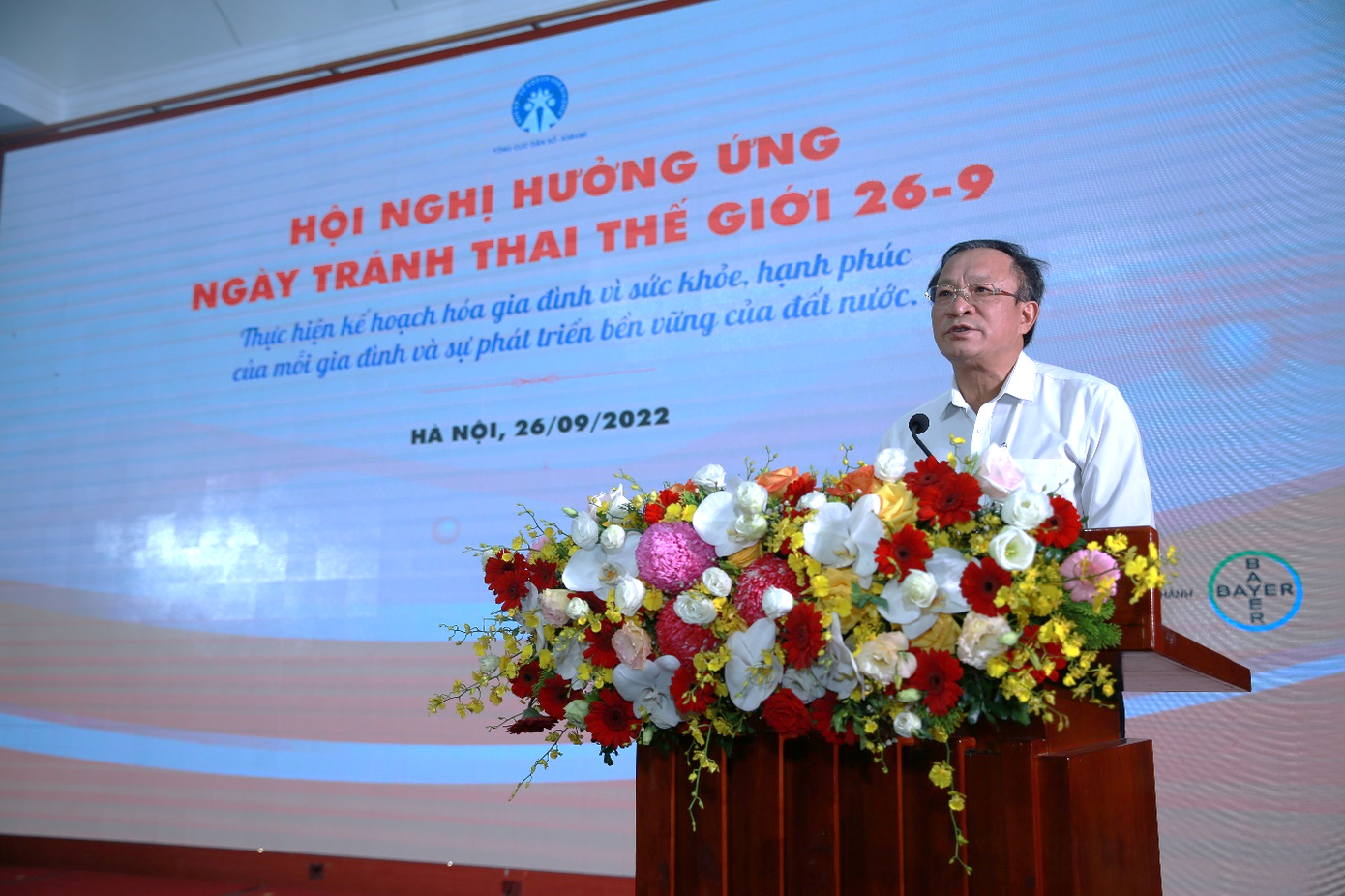 Ông Nguyễn Doãn Tú – Tổng Cục trưởng, Tổng cục DS-KHHGĐ phát biểu tại hội nghị.