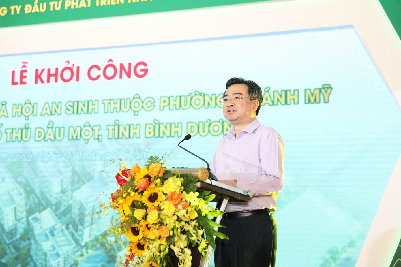 Bộ trưởng Xây dựng Nguyễn Thanh Nghị phát biểu tại buổi lễ Bộ trưởng Xây dựng Nguyễn Thanh Nghị phát biểu tại buổi lễ