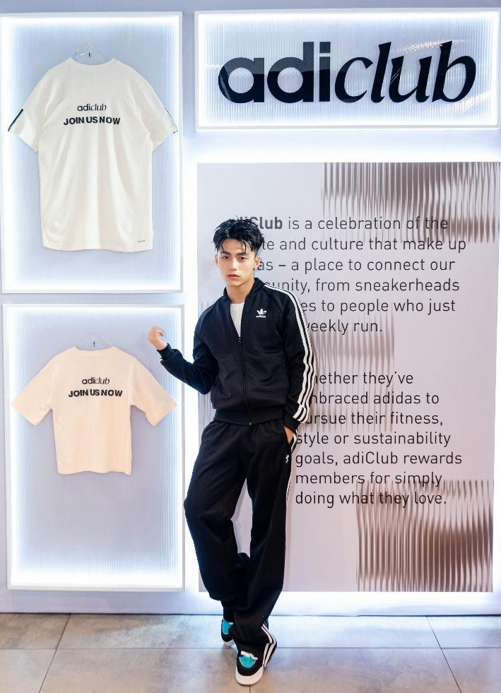 MONO - Tân binh Vpop được chú ý nhất hiện tại cũng góp mặt tại gia sự kiện với phong cách thể thao cá tính