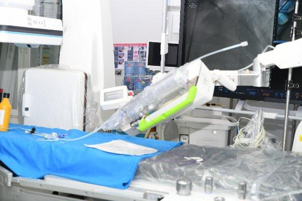 Cánh tay robot có thể thực hiện những thao tác rất khó nhưng mang lại hiệu quả cao