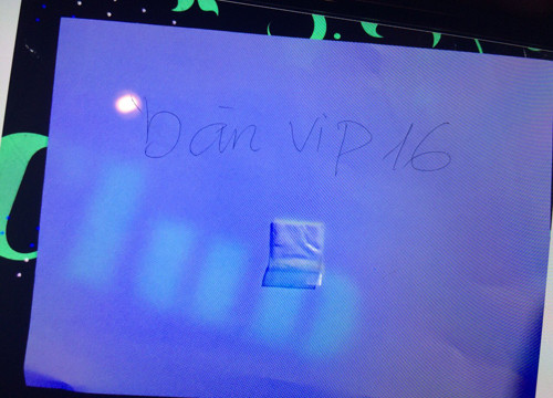 Dân chơi Sài Gòn nháo nhào khi cảnh sát ập vào quán bar ảnh 2