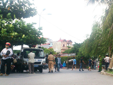 Lực lượng Công an được tăng cường để bảo đảm trật tự. Ảnh: Tuấn Nguyễn. Lực lượng Công an được tăng cường để bảo đảm trật tự