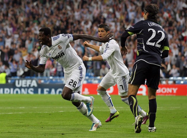 Real Madrid có thắng lợi tưng bừng để chiếm ưu thế giành vé vào bán kết. Real Madrid có thắng lợi tưng bừng để chiếm ưu thế giành vé vào bán kết