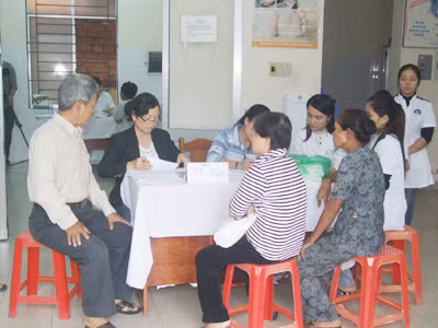 Bệnh nhân trầm cảm đến phường Hòa Cường Bắc, TP Đà Nẵng đăng ký điều trị tại cộng đồng. Ảnh: QD