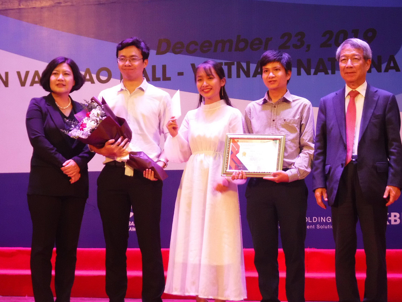 Thanh giành giải Đặc biệt cuộc thi “Vietnam - Korea Grow Together Business Challenge 2019” tại Hà Nội. Thanh giành giải Đặc biệt cuộc thi “Vietnam - Korea Grow Together Business Challenge 2019” tại Hà Nội.