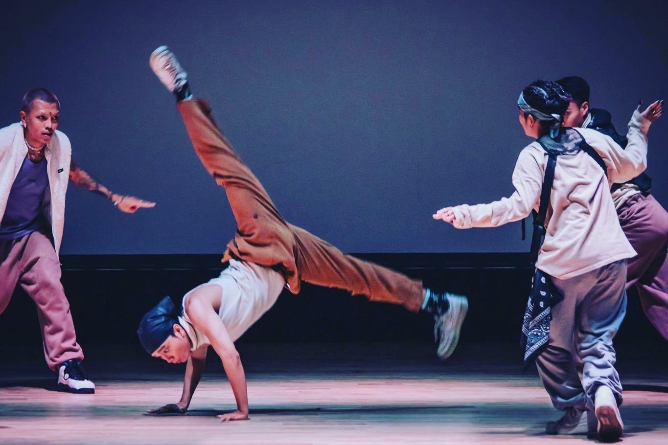 Duy Lạc đang sống với đam mê của mình. (Ảnh: NVCC)