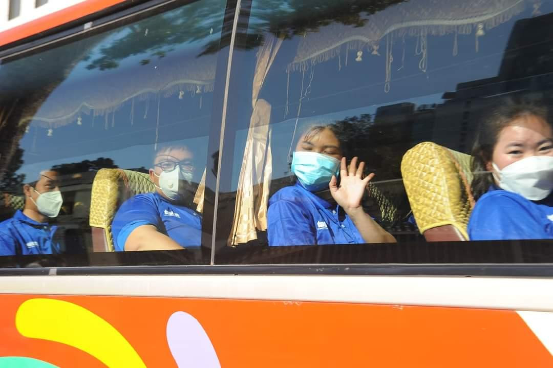 Ngay sau Lễ ra quân, các bạn trẻ đã lên đường làm nhiệm vụ tại địa phương.