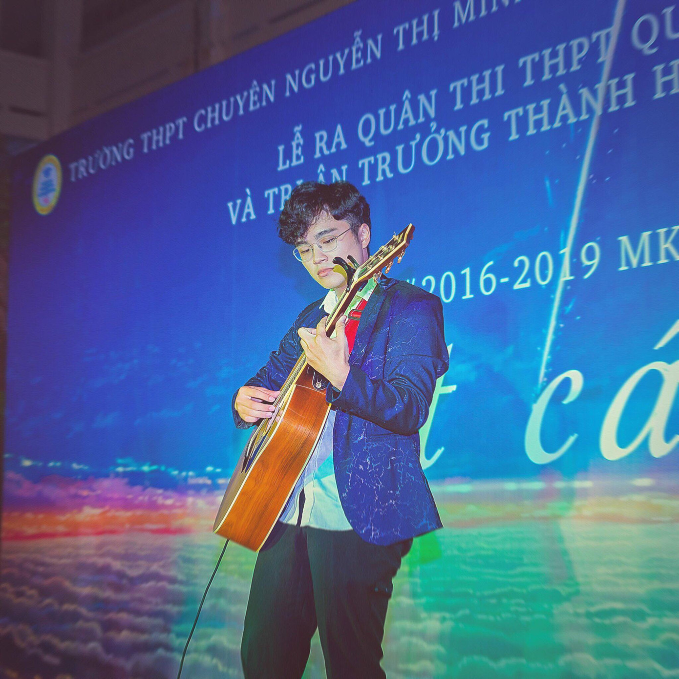 Trong tương lai, Hào dự định sẽ hoàn thành bằng cử nhân Marketing, bằng Digital Marketing Management và bằng Thạc sĩ Quản trị Kinh doanh.