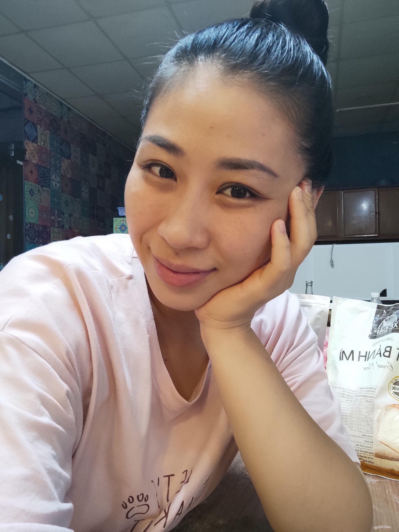 Vũ Kim Anh - người cho ra đời những chiếc bánh Trung Thu 3D handmade mang đậm dấu ấn cá nhân.