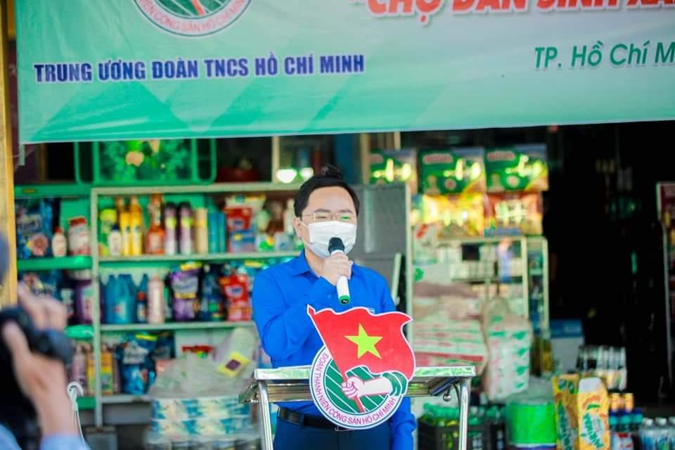 Anh Nguyễn Anh Tuấn, Ủy viên T.Ư Đảng - Bí thư thứ nhất T.Ư Đoàn phát biểu tại chương trình.