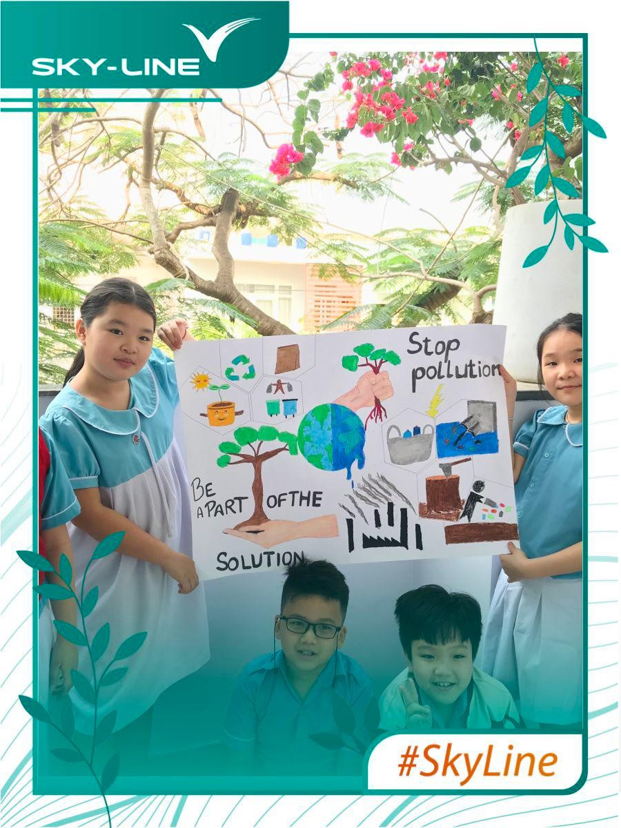 Các em học sinh vẽ tranh hưởng ứng chiến dịch. Các em học sinh vẽ tranh hưởng ứng chiến dịch.