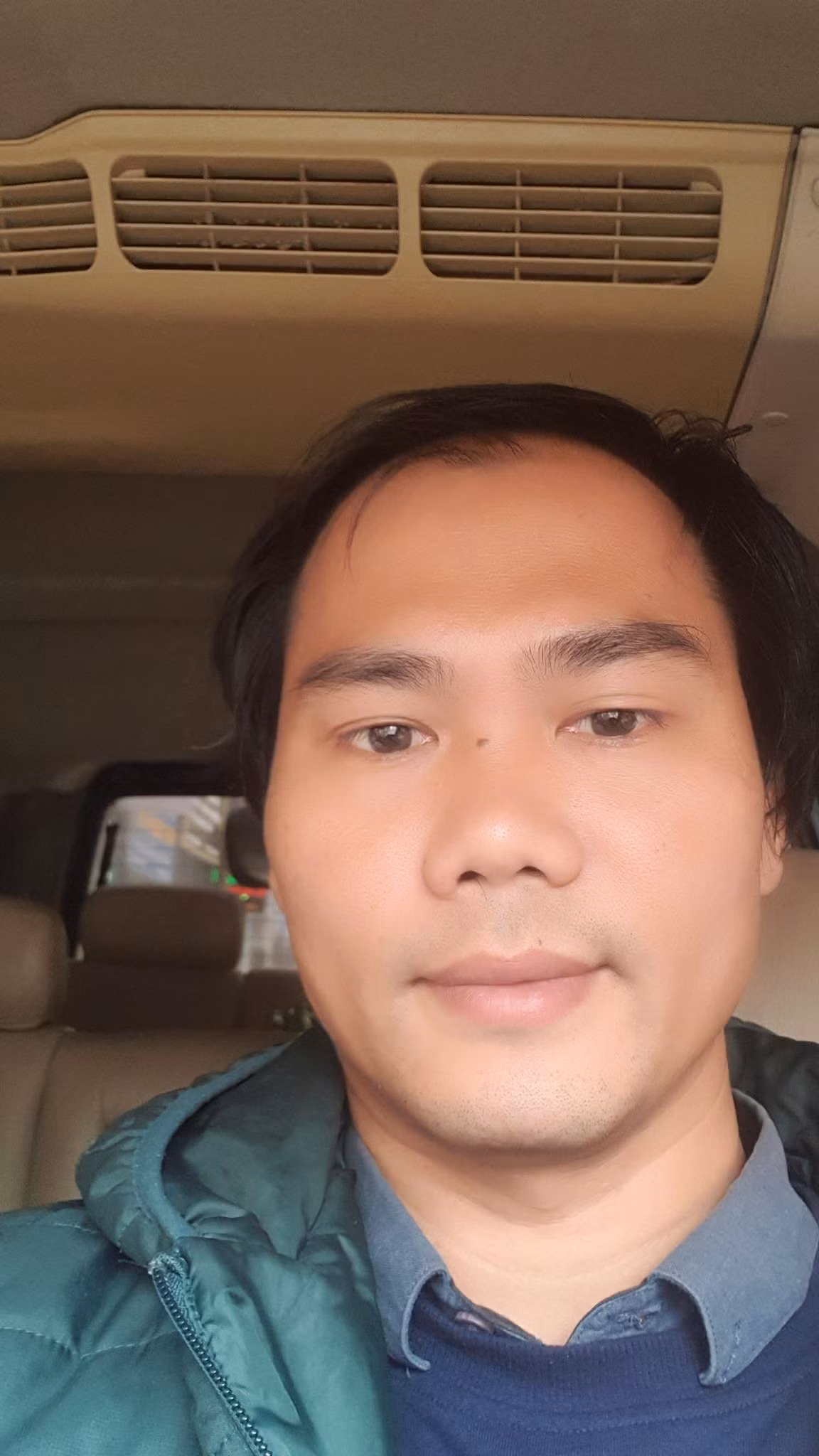 Thái Khắc Tiến - người tạo ra dự án tái chế vỏ hộp sữa với "ước mơ xanh".