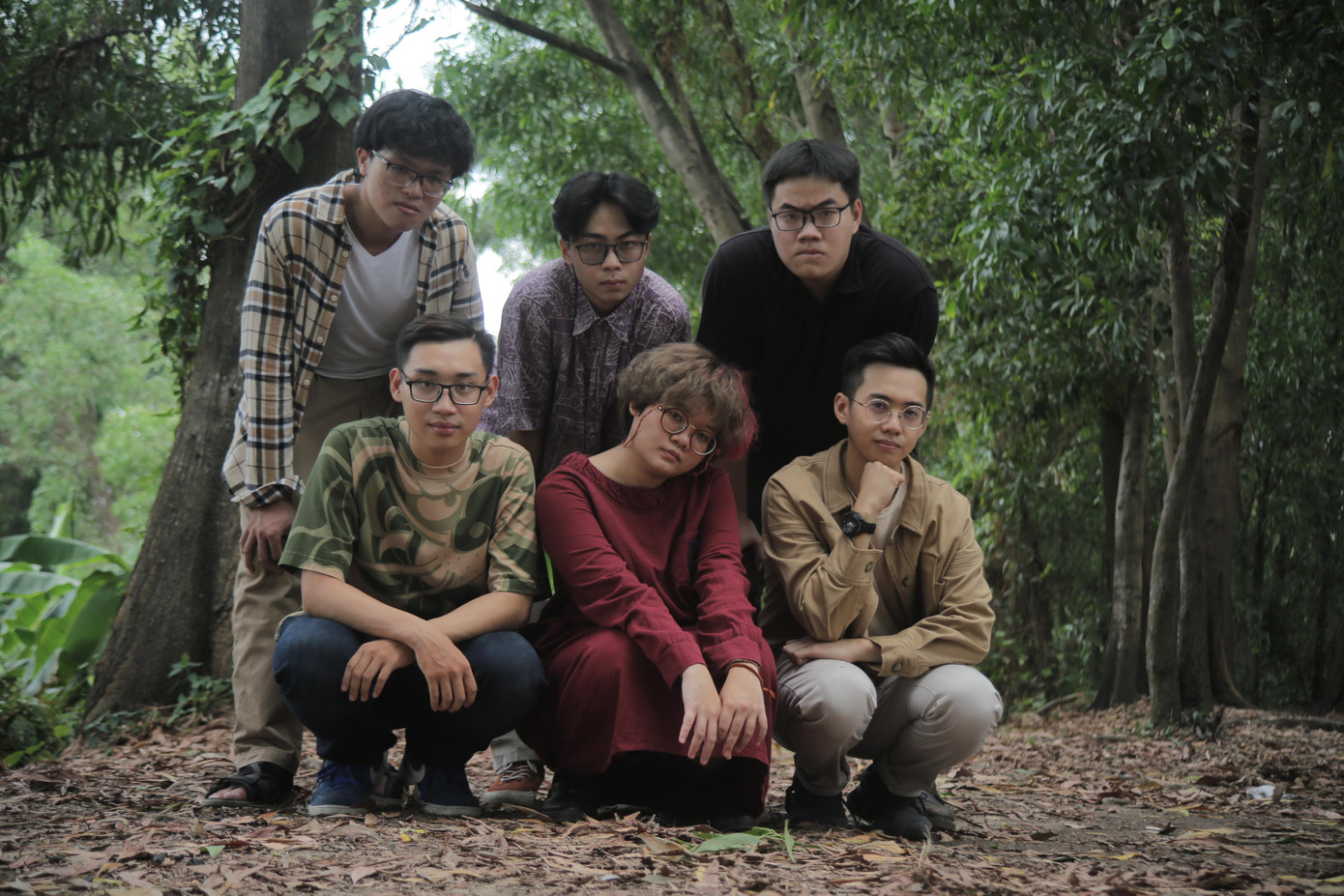 Các thành viên của nhóm nhạc HUMM.