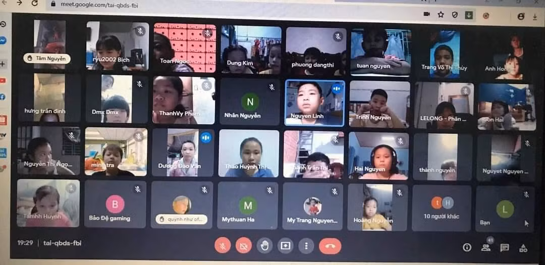Lớp học thu hút đông đảo các em thiếu nhi trên địa bàn tỉnh tham gia.