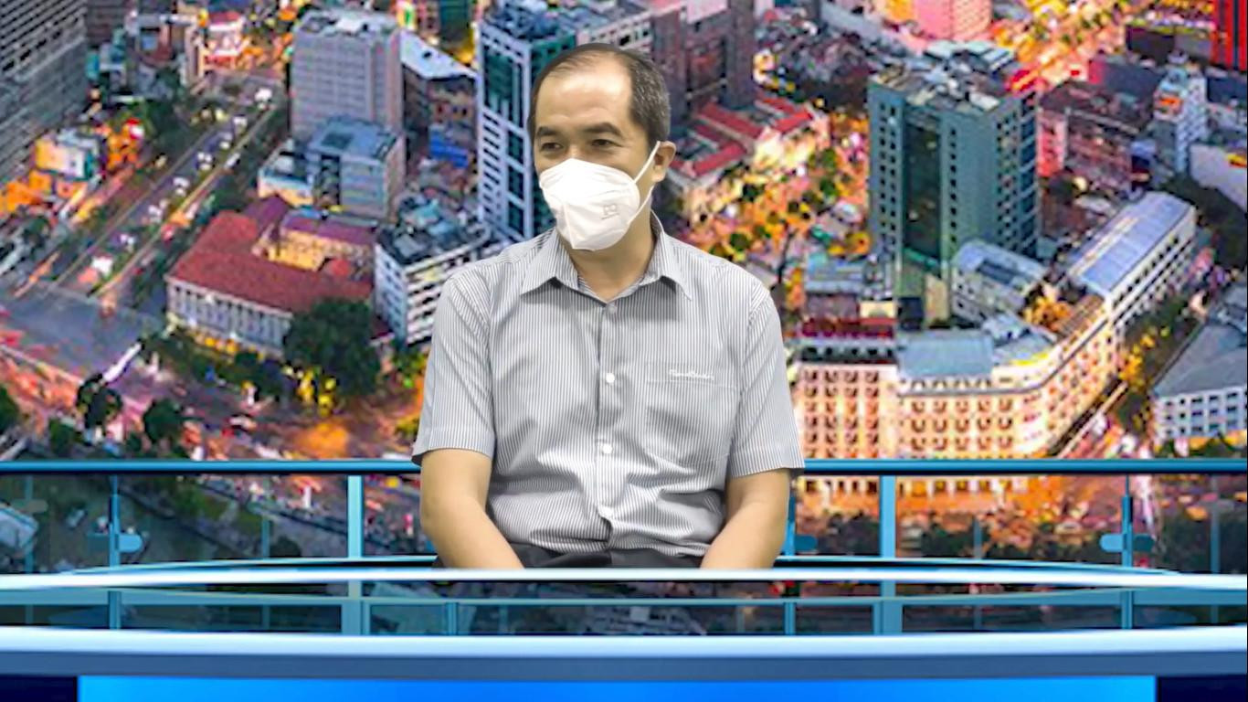 PGS. TS Thoại Nam chia sẻ tại chương trình.